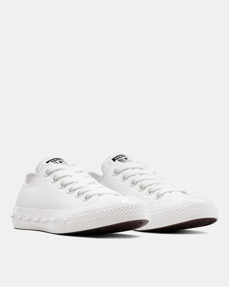 CONVERSE Unisex Chuck Taylor All Star Spikes Low-Top Canvas Sneakers