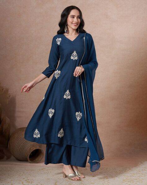 ANNI DESIGNER Women Embroidered Anarkali Kurta Suit Set