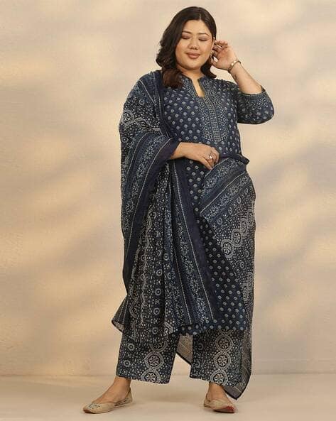 Extra Love by Libas Women Straight Kurta Set