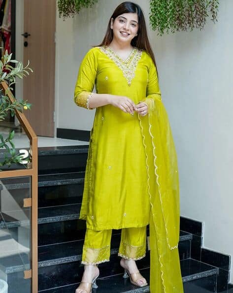 Indie Picks Embroidery Kurta Set