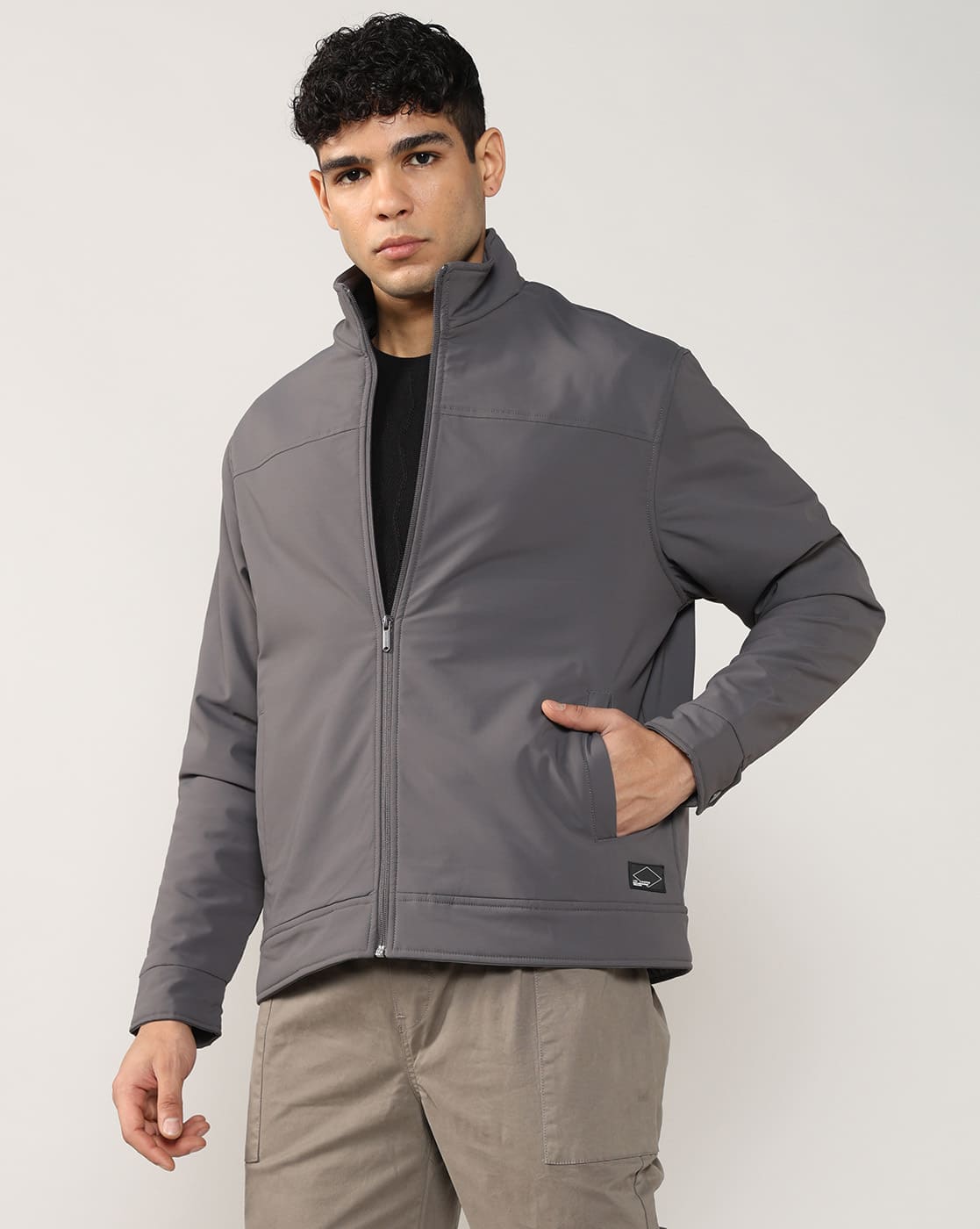 -1117Wx1400H-443095087-grey-