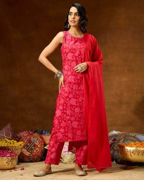 Janasya Women Floral Printed Straight Kurta Set