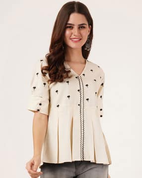 nyrika Women Embroidery Regular Fit V-Neck Top-picture-14
