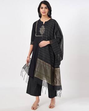 rangmanch by pantaloons Women Striped Dupatta with Tassels-picture-14