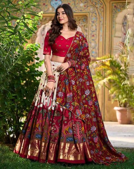 Nyrika Women Floral Print Flared Lehenga Choli Set