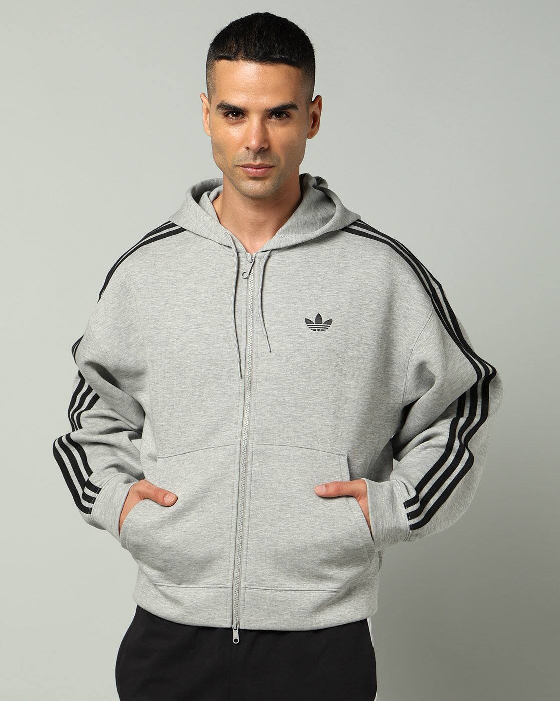 -1117Wx1400H-469741491-grey-