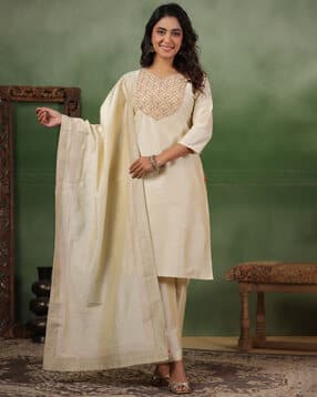 span Women Embroidered Straight Kurta Set with Dupatta-picture-21