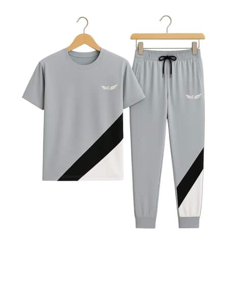 Men Regular Fit Colour-block Tracksuit