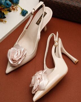 flat n heels Women Pointed-Toe Pumps with Floral Applique-picture-43