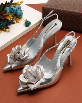 flat n heels Women Pointed-Toe Pumps with Floral Applique-picture-44