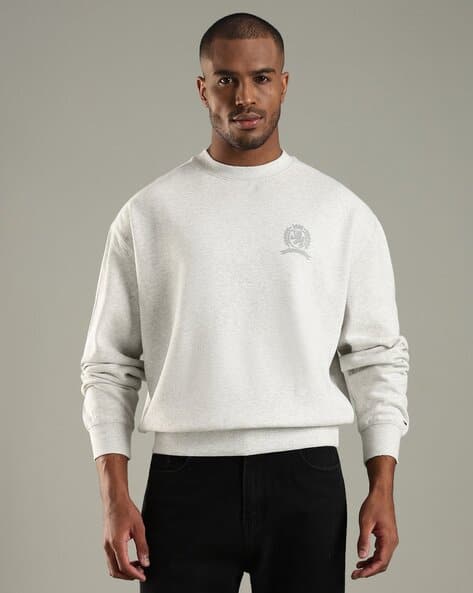 TOMMY HILFIGER 90s Washed Tonal Crest Regular Fit Sweatshirt