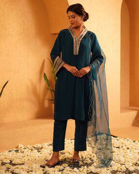 reemrasha Women Embroidered Kurta Suit Set-picture-15
