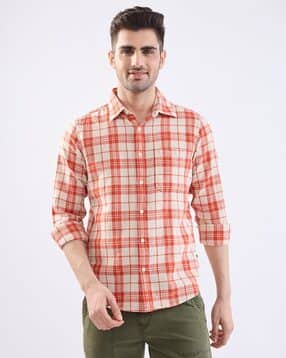 spykar Men Checked Slim Fit Shirt with Curved Hem -picture-16