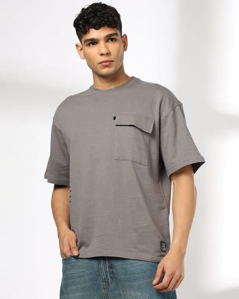 Buy DNMX Men Boxy Fit Crew-Neck T-Shir Online | Ajio.com