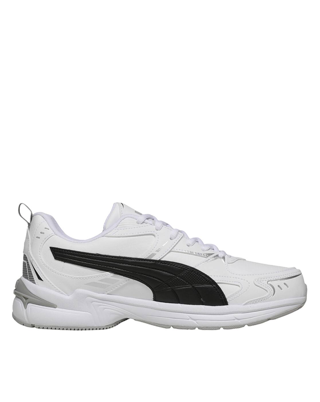 -1117Wx1400H-469763757-white-