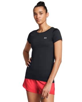 Tech Mesh Short Sleeves Round-Neck T-Shirt-image-16