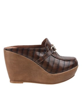 Women Reptilian Pattern Wedges with Metal Accent-image-48