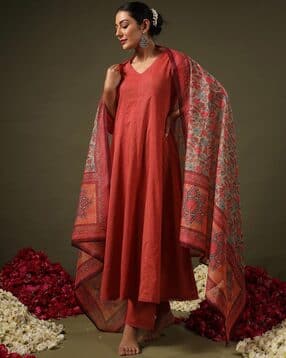 pitris Women V-Neck Flared Kurta with Pants & Dupatta-picture-10