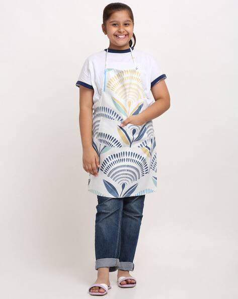 Arrabi Floral Print Apron with Patch Pocket