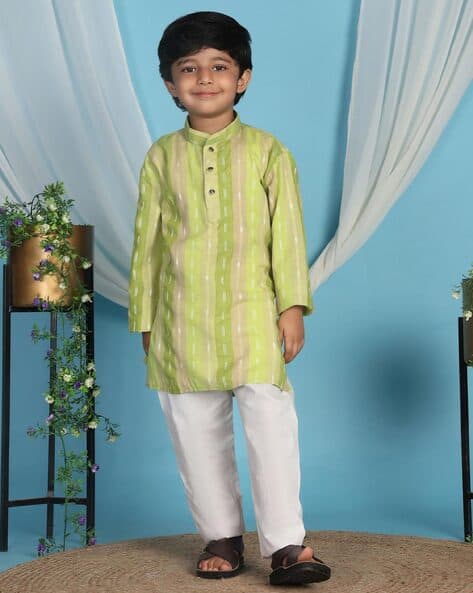 PRO-ETHIC(STYLE DEVELOPER) Boys Embroidered Kurta Pyjama Set