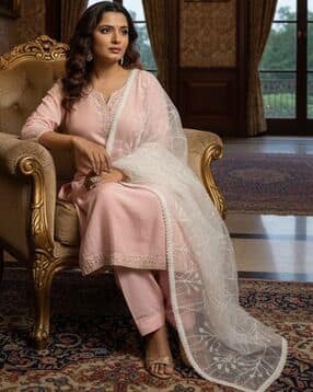 revangi Women Embroidered Sheer-Through Dupatta -picture-37
