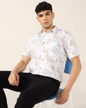Men All-Over Print Regular Fit Shirt with Patch Pocket