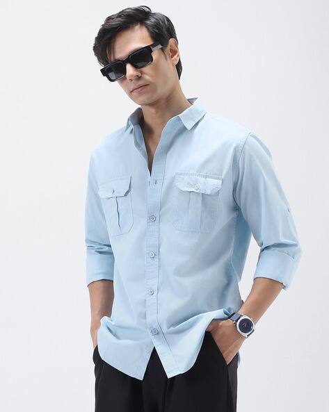 Men Regular Fit Solid Spread Collar Casual Shirt