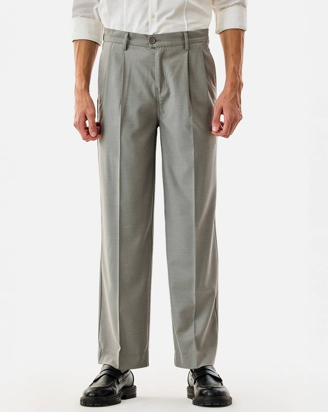 Buy SNITCH Men Double-pleat Relaxed Fit  Online | Ajio.com