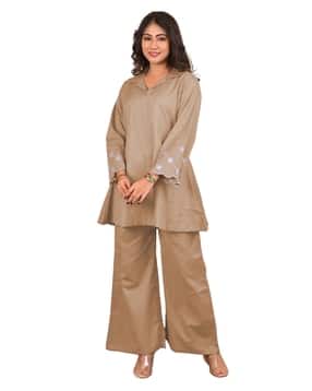 Women Embroidered 2-Piece Co-Ord Set 