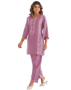 Women Embroidered 2-Piece Set