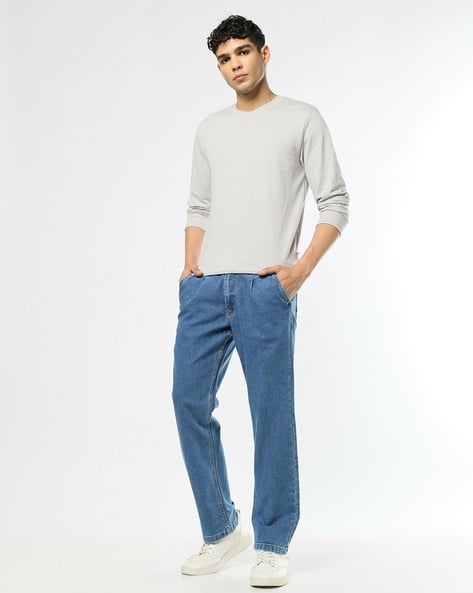 Buy Buda Jeans Co Men Lightly Washed Straight Jeans Online | Ajio.com