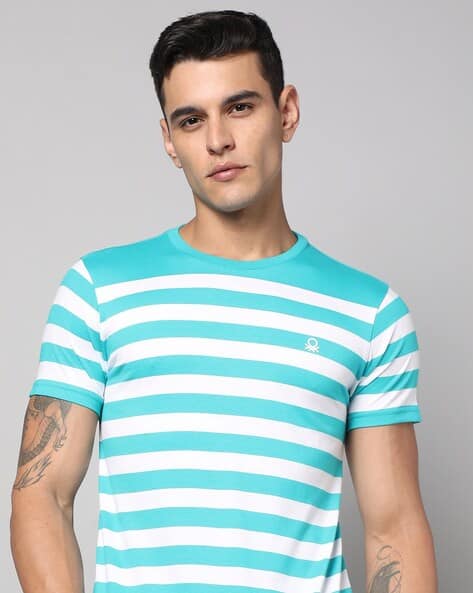 UNITED COLORS OF BENETTON Men Striped Regular Fit Crew-Neck T-Shirt