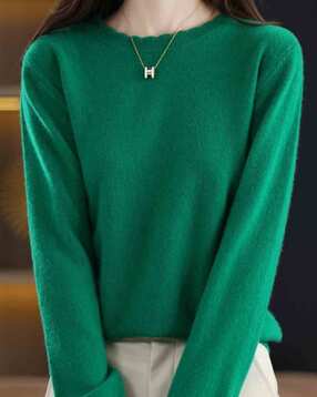outzidr global Women Round-Neck Pullover-picture-33