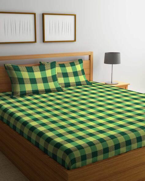 Arrabi Checked Cotton Double Bedsheet with Pillow Covers
