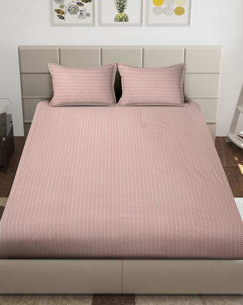 Arrabi 210 TC Leaf Print King-Size Bedsheet with Pillow Covers