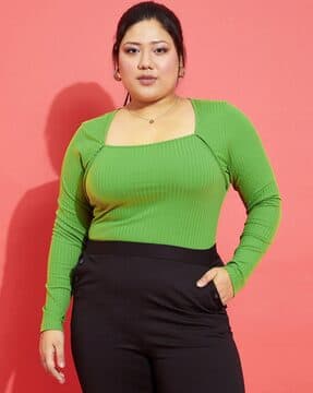 Buy SASSAFRAS Curve Women Striped Fitted Square-N Online | Ajio.com