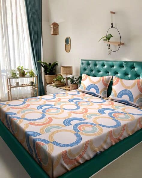 Arrabi King Size Bedsheet With 2 Pillow Covers