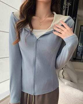outzidr global Women Slim Fit Zip-Front Hooded Jacket-picture-52