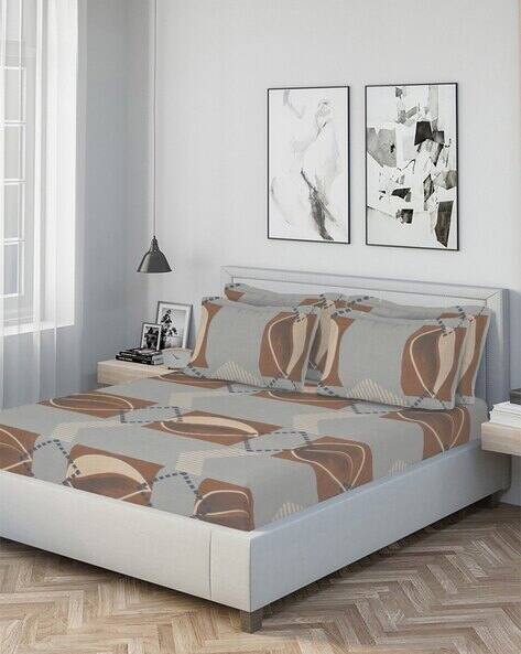 KLOTTHE  Cotton Blend Fitted Double Bedsheet with 4 Pillow Covers