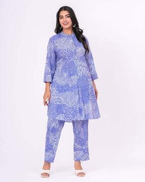 Women Printed Tunic & Trousers Set-image-25