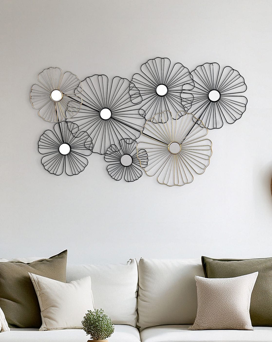 あかねこのはオーダー　ウォールフラワー101 Buy Home Centre Metal Flower Wall Art Online | Ajio.com
