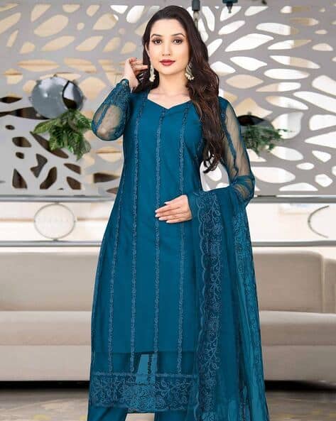 Varni Vesh Women Embroidered 3-Piece Straight Kurta Set