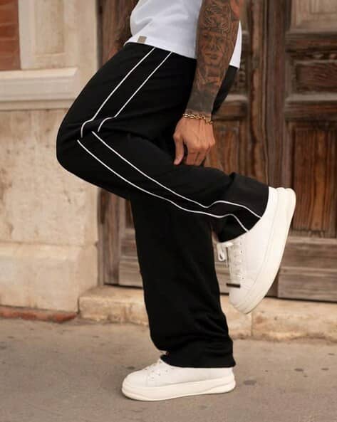 Men Mid Rise Straight TrackPants