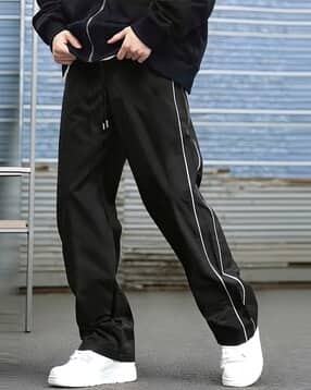 men mid rise straight trackpants