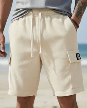 Men Regular Fit Cargo Shorts