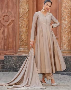 svaraa Women Embroidered Anarkali Kurta Suit Set-picture-40