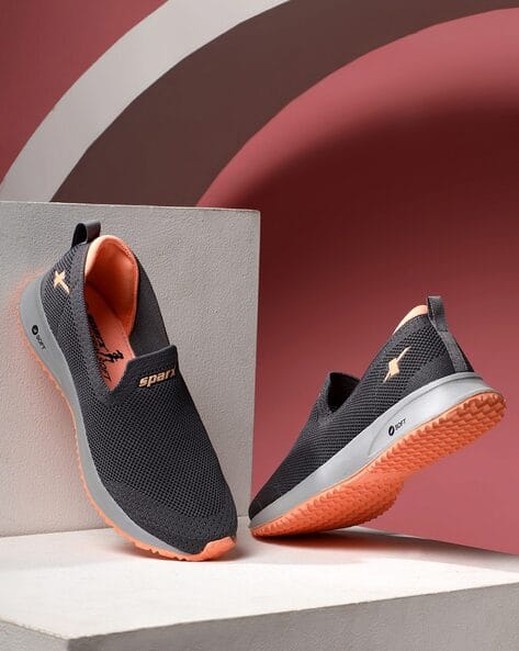 Women Low-Top Slip-On Running Shoes