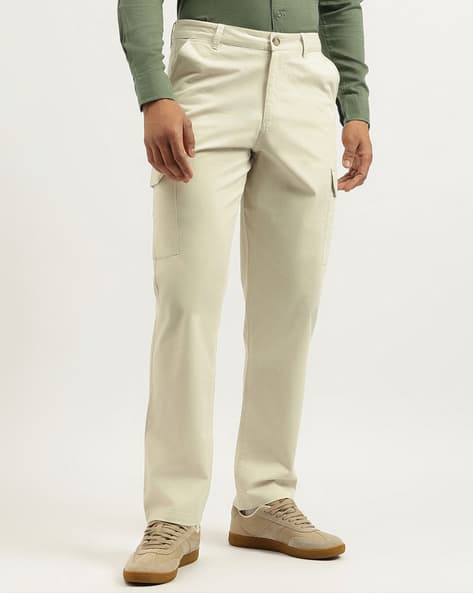 UNITED COLORS OF BENETTON Men Straight Fit Flat-Front Cargo Pants