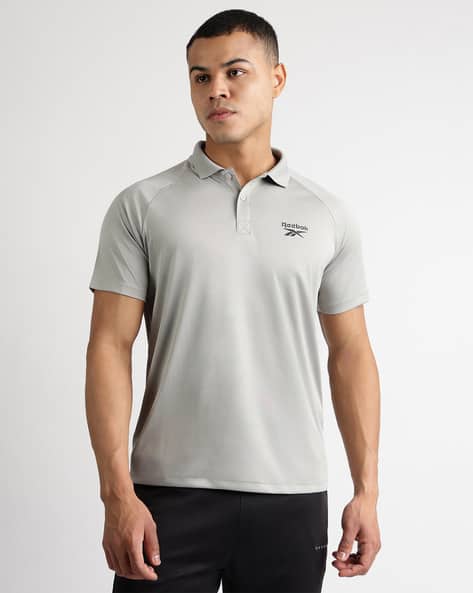 Reebok Men Logo Print Regular Fit Polo T-Shirt
