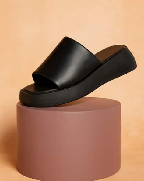 GLO GLAMP Women Slip-On Heeled Sandals